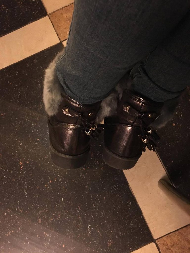 Sammydress UGG-min
